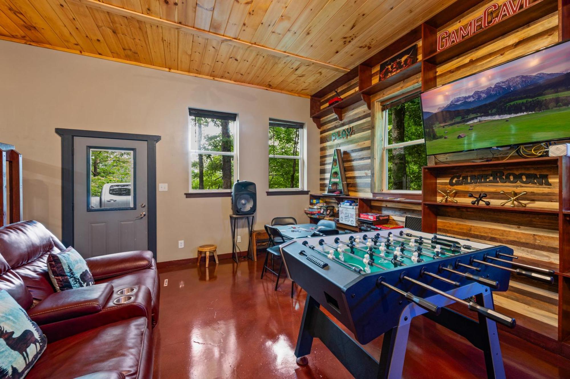 Beautiful Chalet With Fireplace And Large Game Room Gatlinburg Luaran gambar