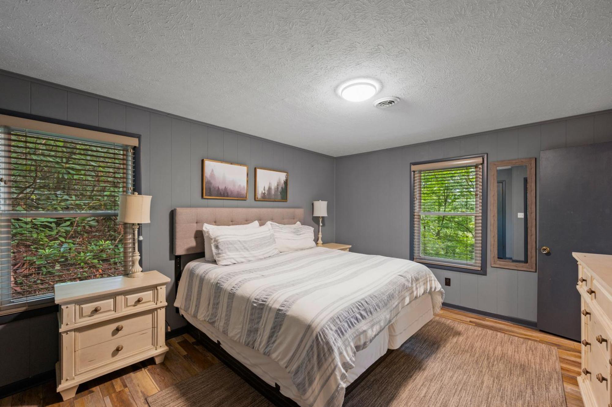 Beautiful Chalet With Fireplace And Large Game Room Gatlinburg Luaran gambar